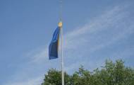 Рубежанская власть игнорирует сорвавшийся флаг Украины
