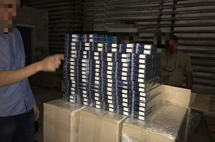 Фальсифицированные сигареты