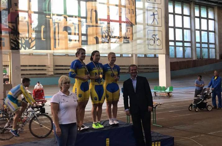 Велоспортсменки Луганщины выбороли 5 медалей чемпионата Украины
