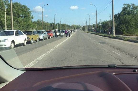 Очередь на блокпосту