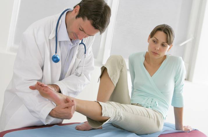 врач ортопед