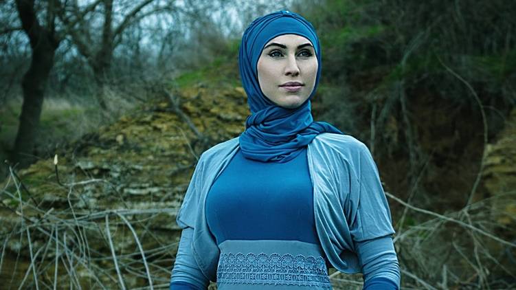 Амина Окуева