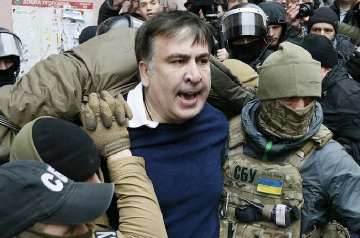 Активисты освободили Саакашвили