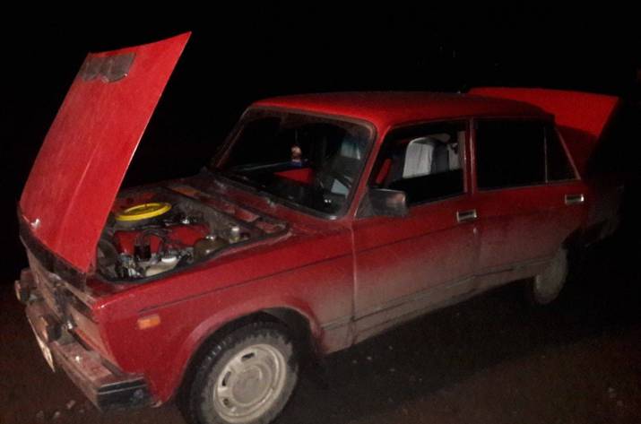 На одному з блокпостів Луганщини поліцейські вилучили кілограм марихуани