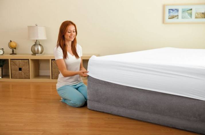 надувная кровать