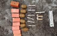 На Луганщині вилучили боєприпаси та вибухівку