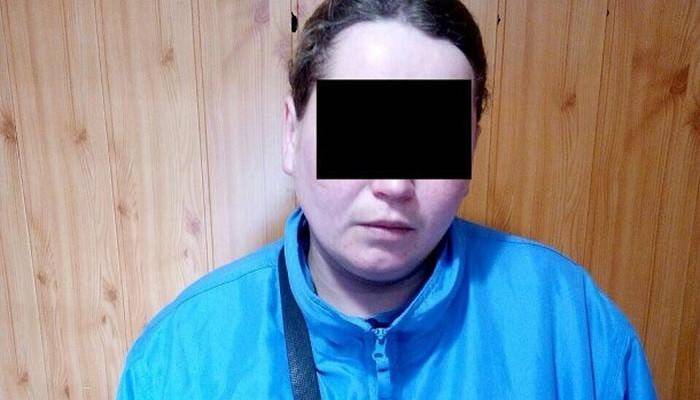 На КПВВ пограничники задержали бывшую 