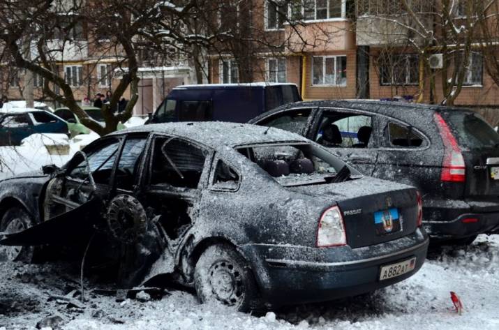 В Донецке взорвали автомобиль (видео)