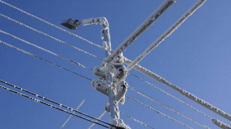 В Луганской области из-за непогоды обесточены 5 населенных пунктов