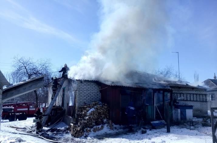 В одном из сёл Луганщины произошел пожар в жилом доме