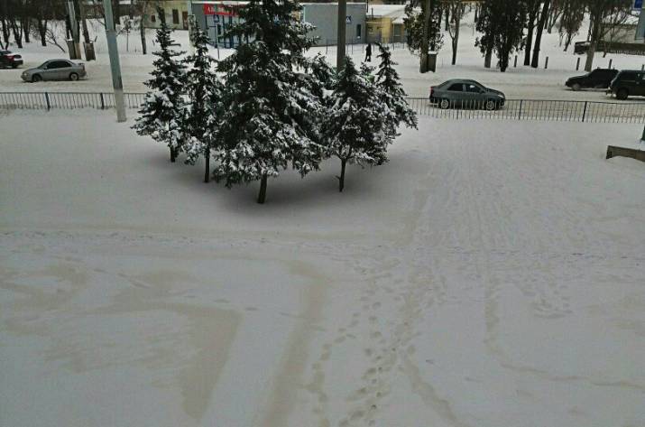 Желтый снег в ОРДЛО