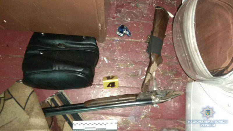 В Константиновке (Донецкая обл.) задержали мужчину по подозрению в двойном убийстве из-за семейного конфликта.