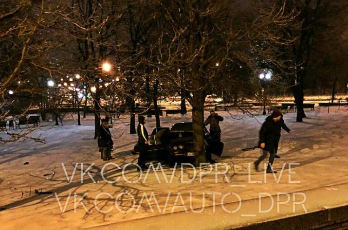 Как это возможно: в сети обсуждают ДТП в Донецке (фото)