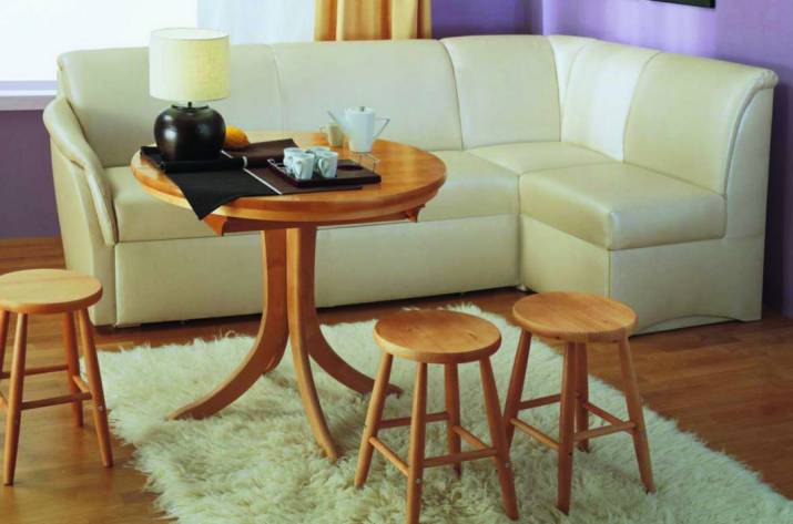 Раскладной диван для кухни