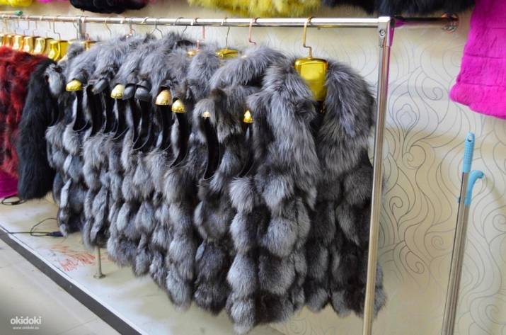 жилет из чернобурки