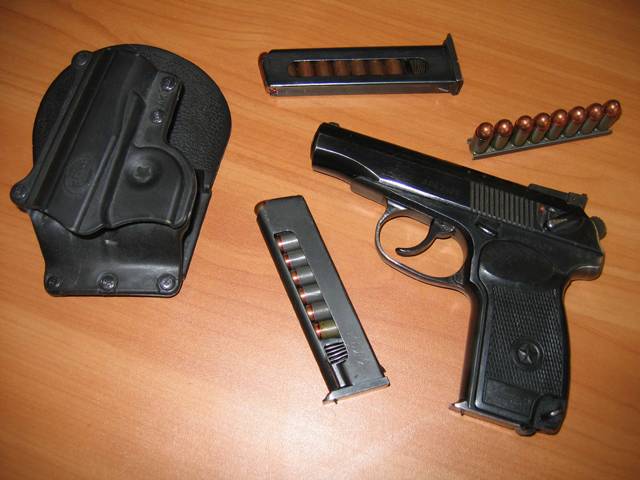 На Луганщине стартовал месячник добровольной сдачи оружия