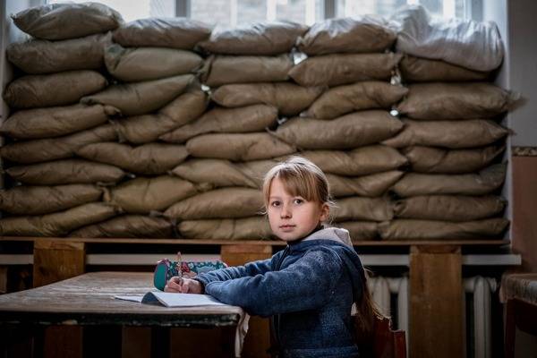 FreeСХІД.ua # 18 Екзотичні заклади громадського харчування Донецька, сміттєві чудовиська і