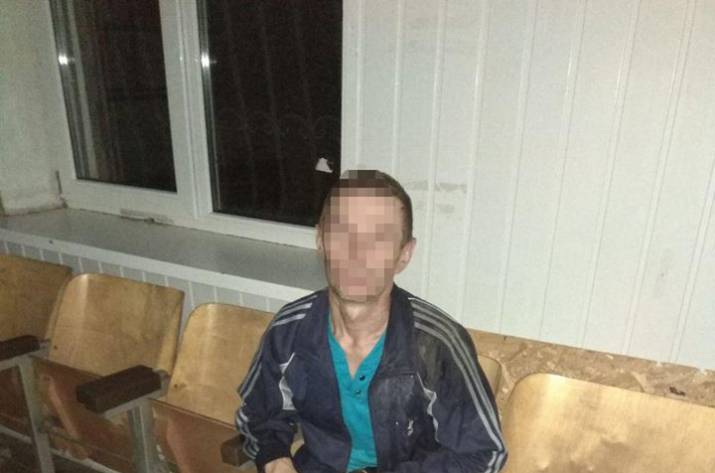 Патрульные получили сообщение от 58-летней женщины о том, что на проспекте Московском неизвестные воруют металл на объекте строительства.