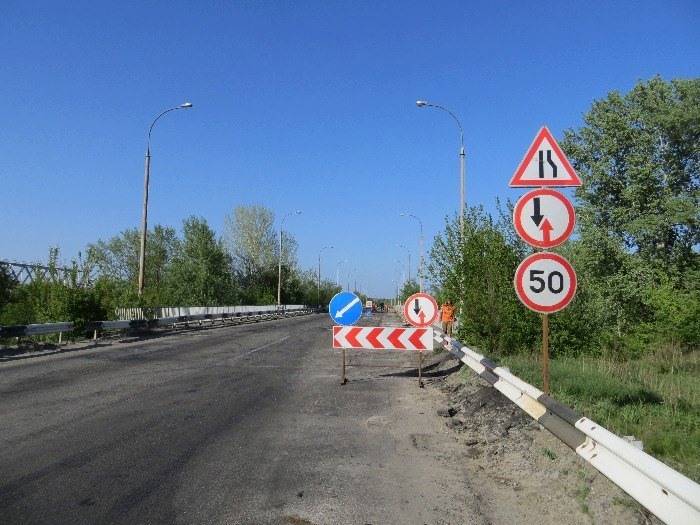 В рамках реконструкции национальной трассы Доброполье – Лиман по маршруту Славянск – Лиман начали проводить восстановительные работы по ремонту моста через Северский Донец.