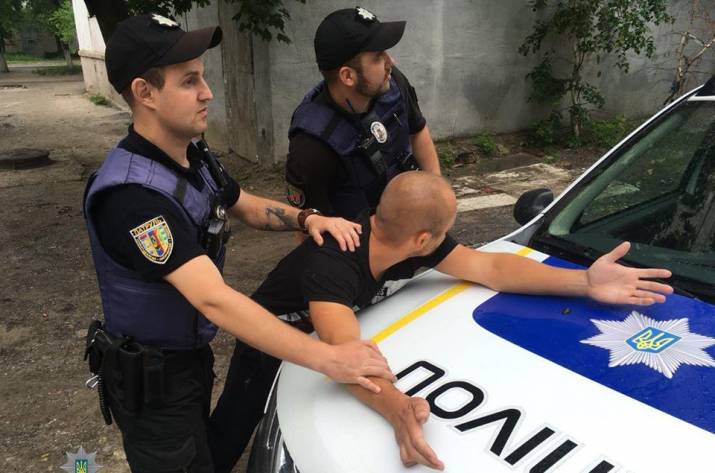 Вчера, 23 мая, на ул. Гагарина инспекторы группы тактико-оперативного реагирования 