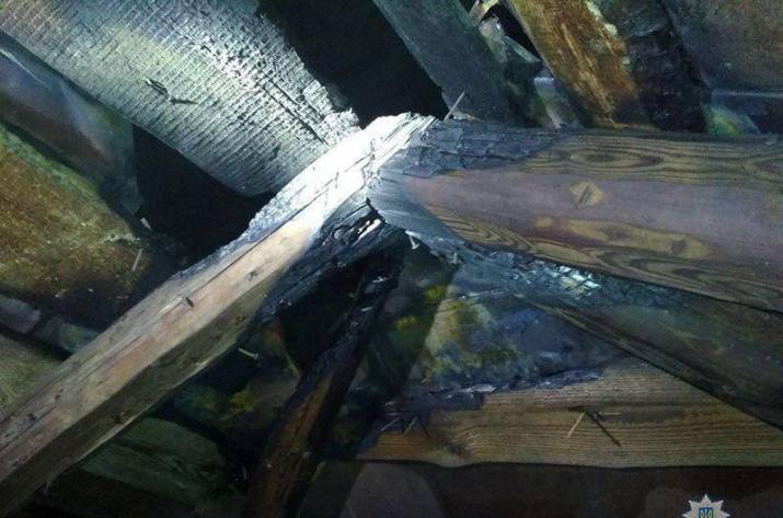 В Донецкой области попытались сжечь кафе