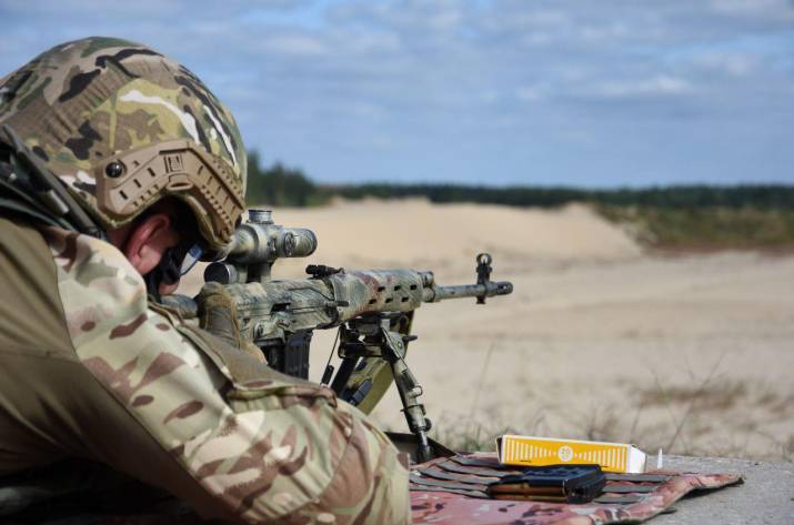 Украинский снайпер не оставил шансов россиянам на Донбассе: детали