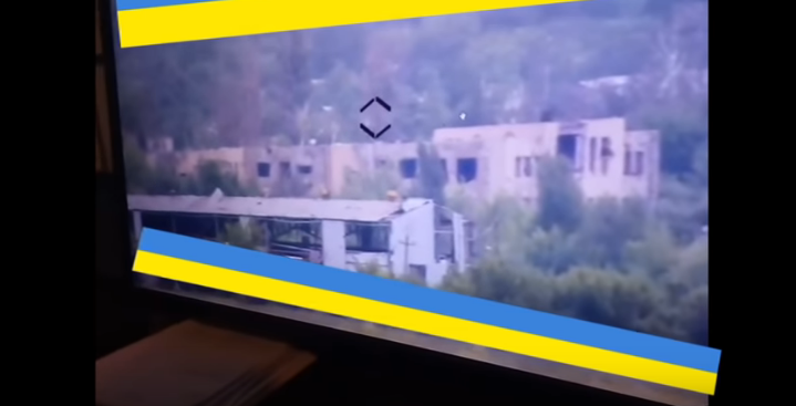 Выпускай птичку: на Донбассе ВСУ с одного выстрела уничтожили позицию боевиков (видео)