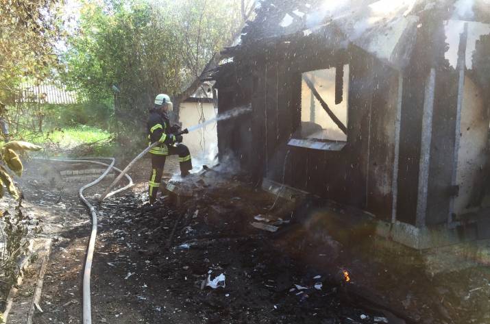 Вчера, 13 августа, в 8:58 в Службу спасения поступило сообщение о пожаре в с. Демино-Александровка Троицкого района.