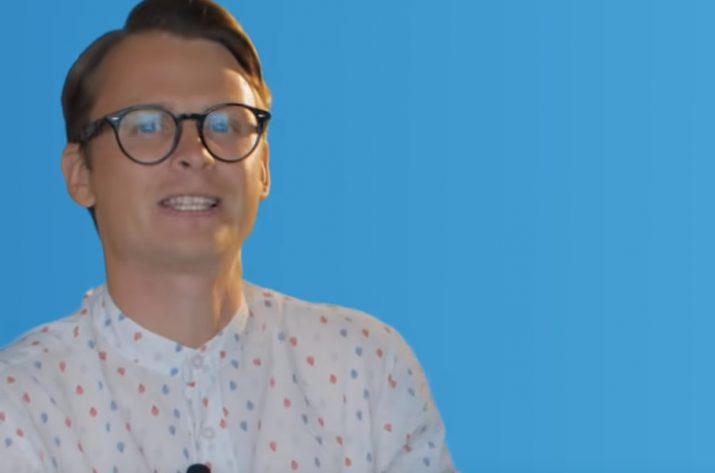 Переселенец-видеоблогер борется со стереотипами о Донбассе