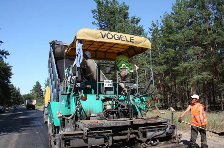 В Луганской области ремонтируют дороги местного значения 