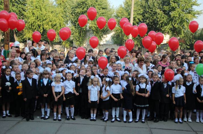 Минздрав выступает против школьных линеек