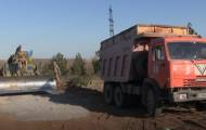 В отдаленное село на Донетчине прокладывают дорогу