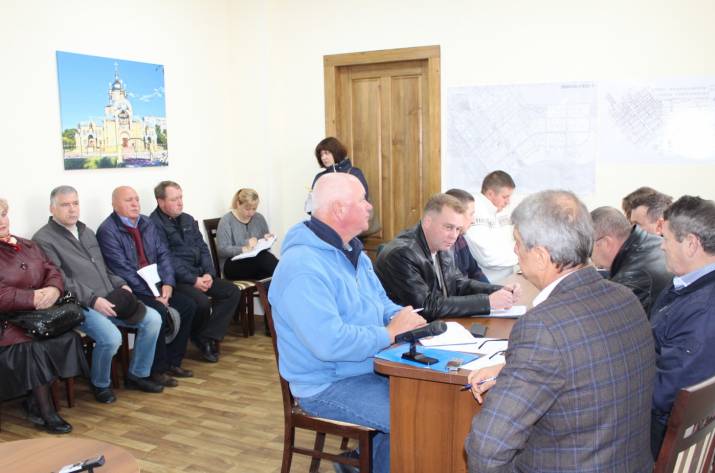 Сегодня, 24 октября, в Северодонецке состоялось заседание Штаба по контролю за ходом выполнения мероприятий по подготовке жилищного фонда и объектов соцкультбыта и инженерных коммуникаций города к раб