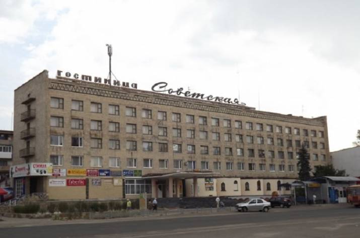 Схемы: как купить гостиницу в Рубежном за копейки