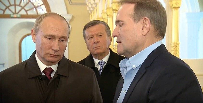 Кум Путина объединился с организаторами Майдана