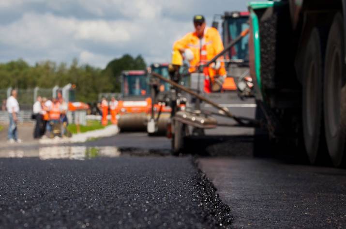 Дороги, кровли, ДК: кто выделил для Рубежного 130 миллионов