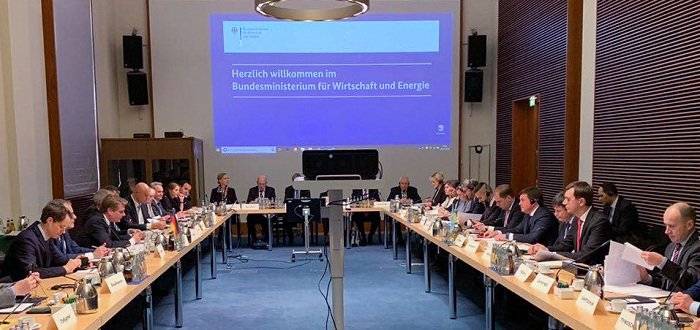 Немецкий банк даст кредит Украине на ремонт дорог на Донбассе