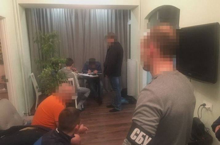 Предприниматели Днепропетровской области незаконно поставляли товары в 