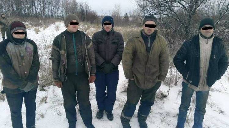 В зоне ООС на Донетчине задержали нелегальных сборщиков металлолома