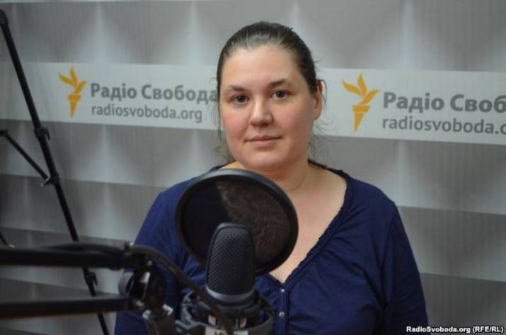 Переход на электронные пенсионные удостоверения вызывает множество проблем у пенсионеров-переселенцев. Об этом в эфире радио 