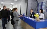 В Северодонецке открыт первый в Луганской области и второй в Украине Центр выполнения решений. Об этом сообщает пресс-служба ЛОВГА.