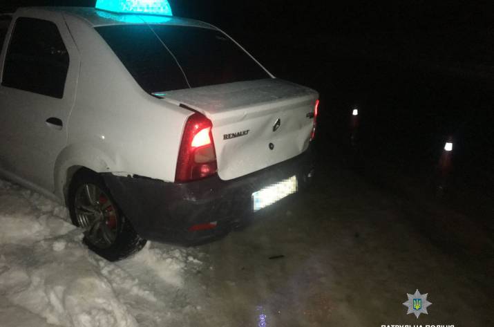 27 января в Северодонецке неизвестный повредил чужой автомобиль и скрылся с места происшествия.