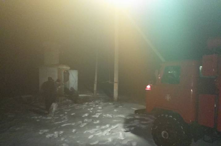 Из-за сложных погодных условий на дорогах Луганщины - гололед.