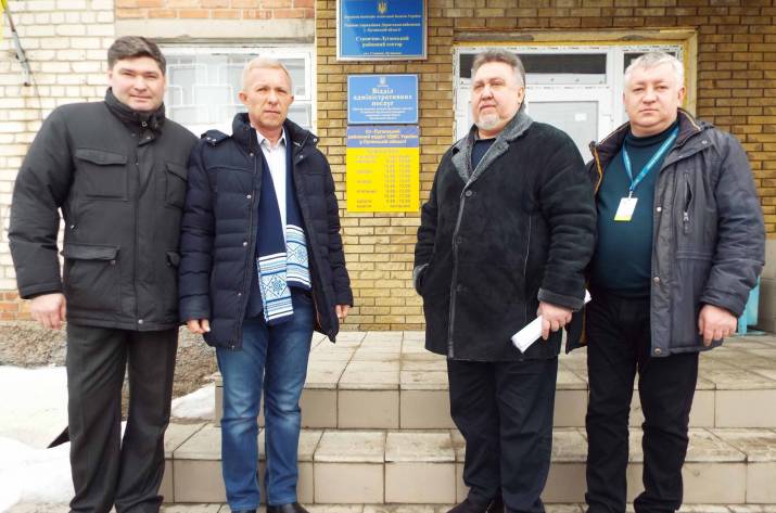 Отныне сканирования на загранпаспорта и ID-карты можно пройти в непосредственной близости к КПВВ 