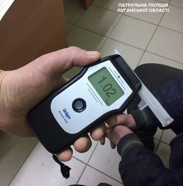 В Рубежном правоохранители выявили мужчину, управлявшего автомобилем в нетрезвом состоянии. Об этом сообщает Патрульная полиция Луганской области.