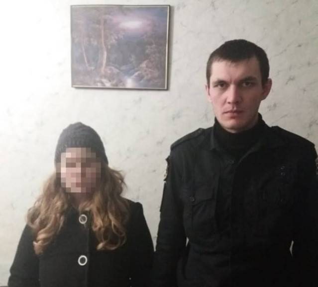 В Марковском районе 15-летняя девушка, поссорившись с родителями, ушла из дома.