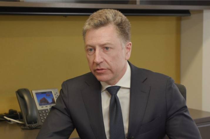 Спецпредставитель Госдепартамента США по вопросам Украины Курт Волкер назвал условия, которые позволят ввесит миротворческую миссию ООН на Донбасс. Об этом он заявил в интервью каналу