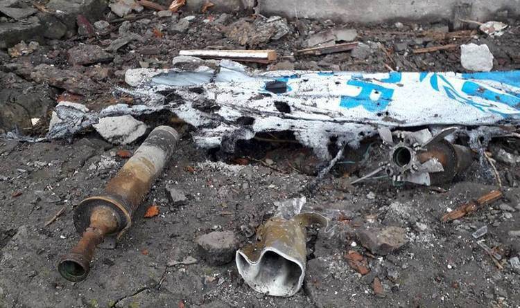 Жители сел Травневое и Гладосово попали под обстрел при попытке сесть в социальный автобус. Об этом на своей странице в Фейсбуке сообщает координатор гуманитарной миссии 