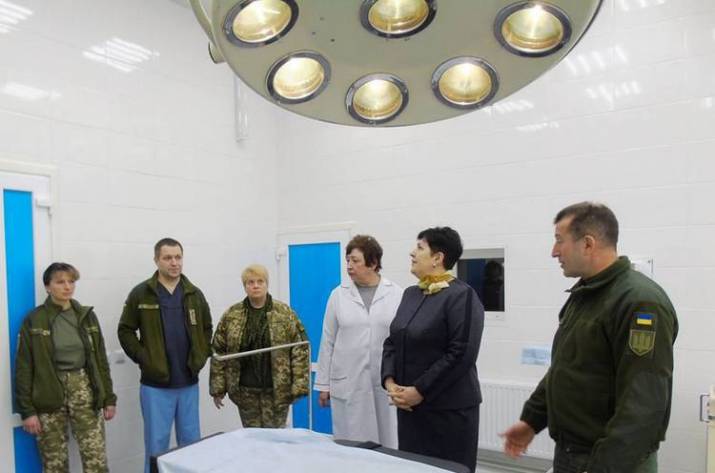 В Горском прошел капитальный ремонт помещениий интренсиваной терапии и оперативного блока местного филиала Попаснянской центральной районной больницы. Об этом сообщает пресс-служба райгосадминистрации