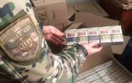 На Луганщине выявили и прекратили незаконную деятельность, связанную с хранением и продажей контрафактных табачных изделий.